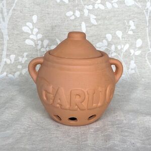 Vintage terracotta garlic baking pot